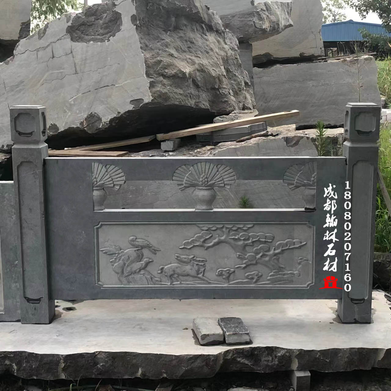 四川青石栏杆雕刻厂家